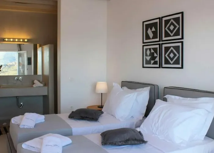 Premium Bright Design With Pool