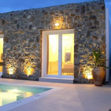 Casa de Férias Premium Bright Design With Pool Kalafatis